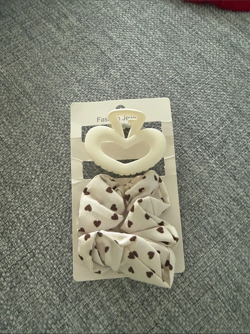 NWT Cream Heart Clip and Brown Heart-Print Scrunchie Hair Set